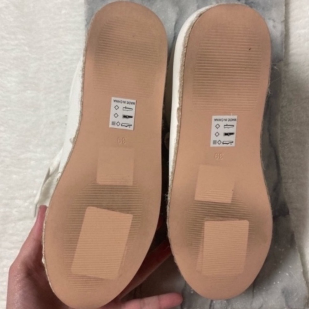 Matt & Nat Lace Up Shoes MAIA Size 8 Vegan Espadrille Runners Cream Leather - Picture 8 of 10